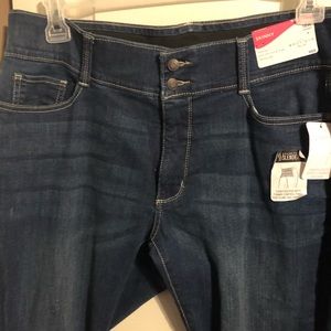 NWT Skinny 18W short denim jeans from JCP